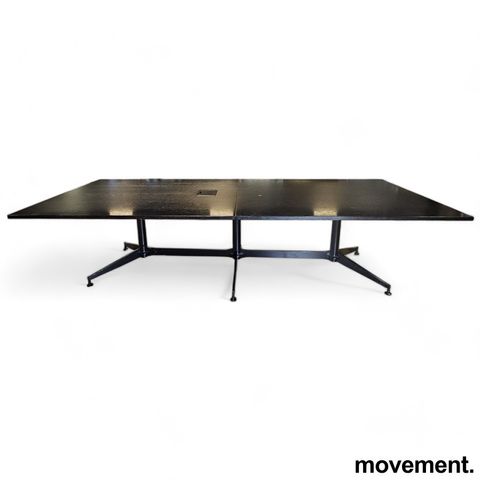 Møtebord / konferansebord i sortlakkert eik, 300x120cm,  brukt