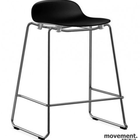 45 stk Normann Copenhagen barstol, modell Form, sort sete/krom understell, sitte