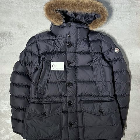 Moncler Cluny Parkas (Strl 5)