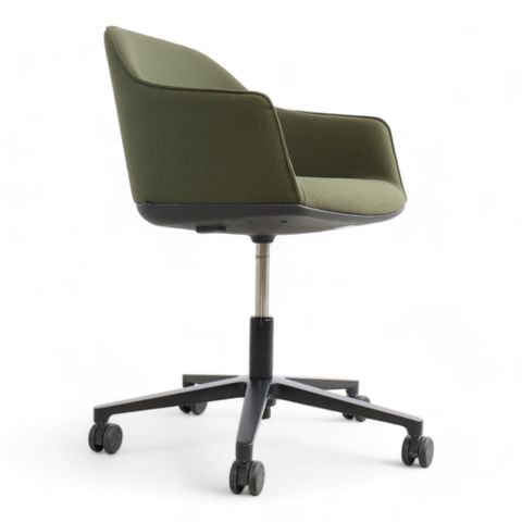 16 stk Nyrenset | Vitra Softshell kontorstol i grønn