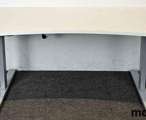 2 stk Skrivebord med elektrisk hevsenk i hvitt / grått fra ISKUI, 160x80cm, pent