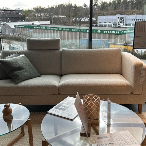 Nordic sofa fra Vilmers, utstilling selges