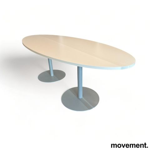 2 stk Møtebord i hvitt / grått, ovalt, 220x90cm, passer 6-8 personer, pent brukt