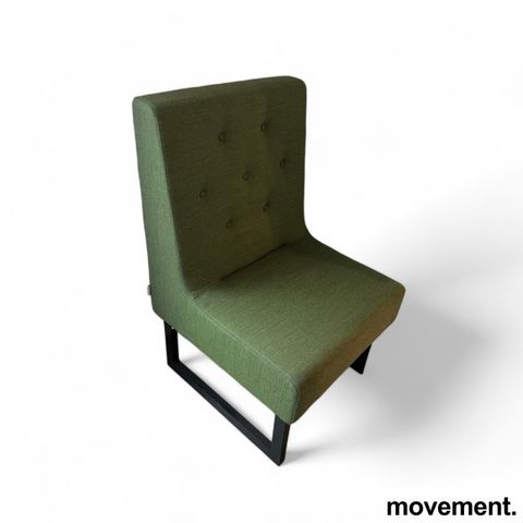 Sittebenk / sofa for kantine e.l. fra Sancal, Modell Menu i grønt stoff, 1-seter