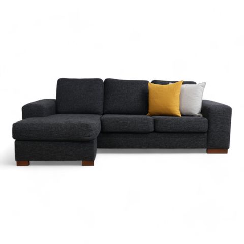 Fri Frakt | Nyrenset | Mørk grå Bellus Balmar sofa med sjeselong