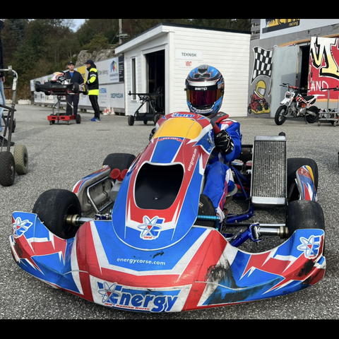 Energy gokart til junior rok, x30 eller rotax. Gold kart med iame mini .