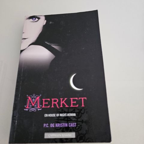Merket. P.D. Cast (House of Night roman)