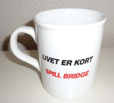 Krus fra Norsk Bridgeforbund-Livet er kort     Spill Bridge