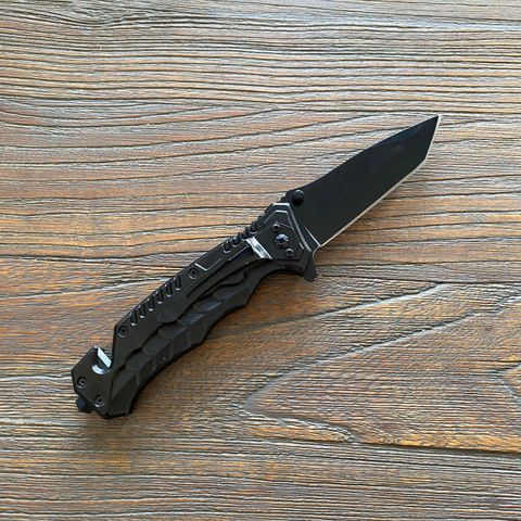 Foldekniv Tanto