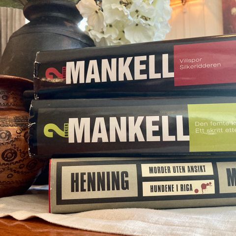 Henning Mankell – 6 krimbøker i tre bind 🕵️ 📚