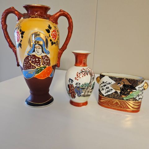 Japansk satsuma porselen vaser