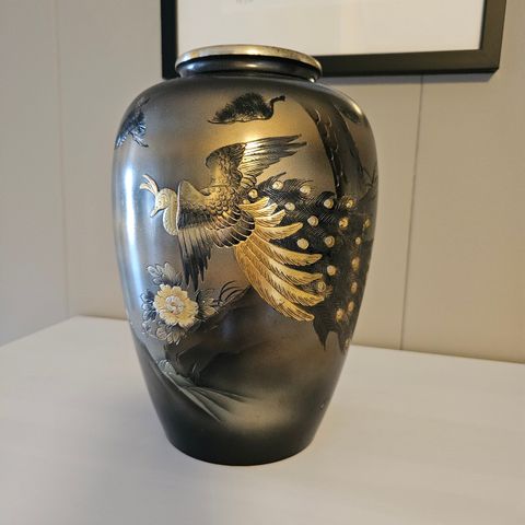 Japansk vintage   metall vase h 24cm