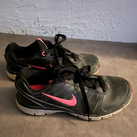 Nike joggesko str 38