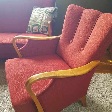 Antikk sofa og stoler