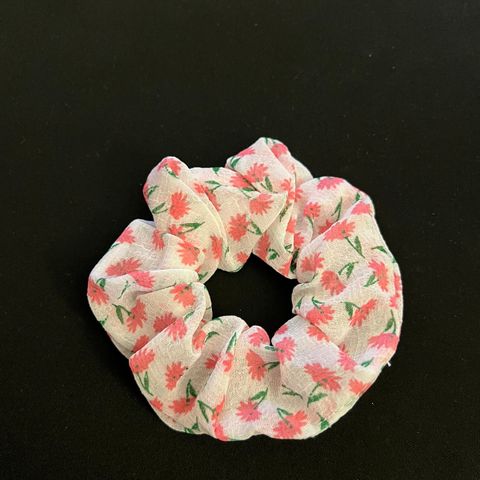 Blomster scrunchie