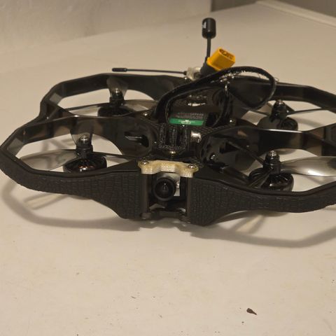FPV Drone Iflight Protek35 TBS 6S og Briller med extra utstyr