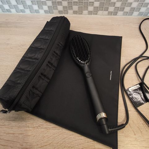 GHD Glide Hot Brush med etui og heat mat