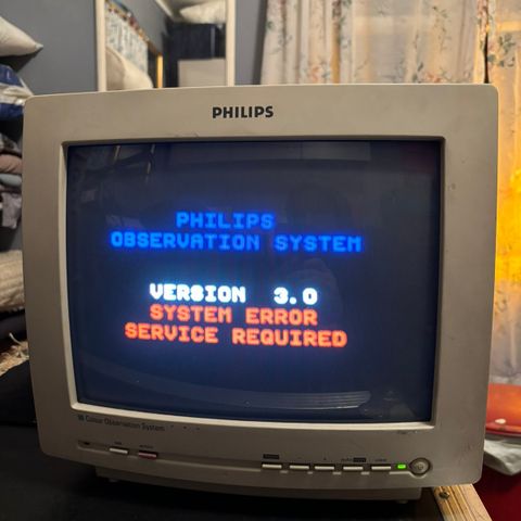 Philips VSS7370/10T CRT Monitor