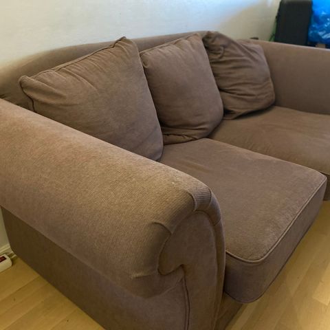 2 sofaer 190 og 220 cm gis bort mot henting