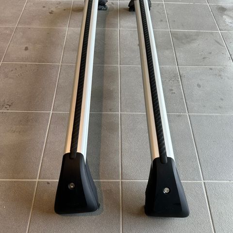 Thule wingbar edge takstativ V90 V60 Sedan