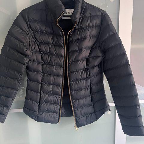 DAY Birger et Mikkelsen puffer jakke str 34