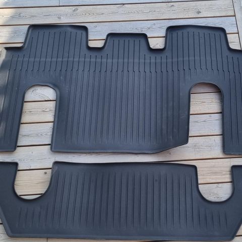 Tesla Model X floor mats