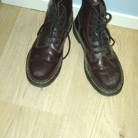 Dr Martens oxblood boots