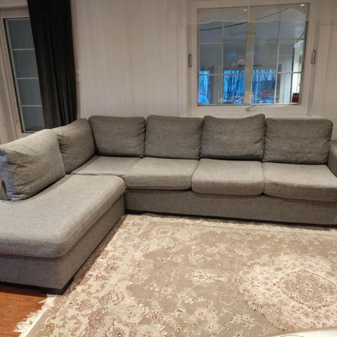 Max sofa
