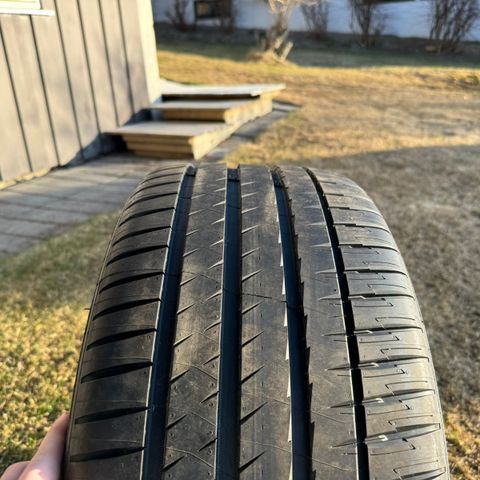 Michelin Pilot Sport EV 255/40R20