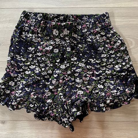 Ganni shorts str 34