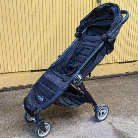 Babyjogger City Tour reisetrille til leie