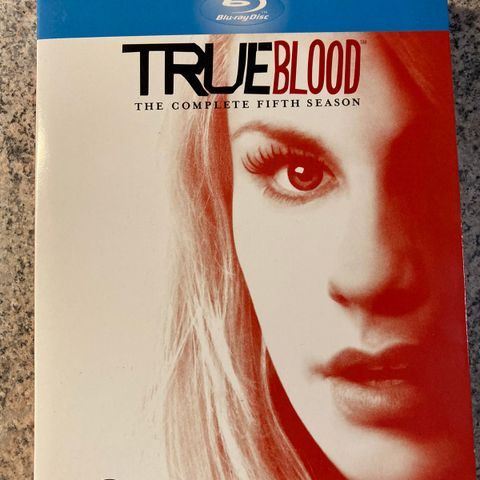 True blood. Sesong 5. Norsk tekst.