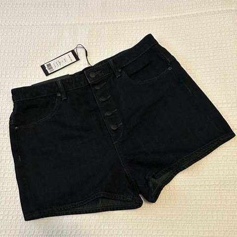 Ny denimshorts fra Helmut Lang str. 31