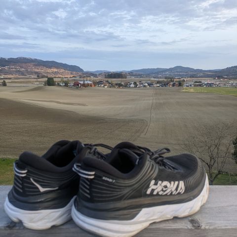 Hoka Bondi 7 wide