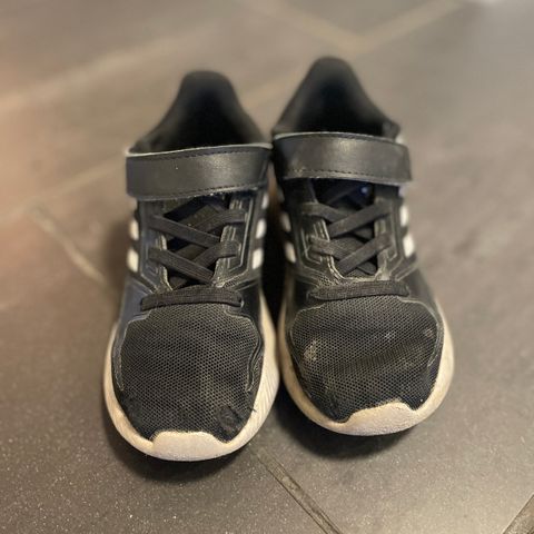 Adidas joggesko strl 27