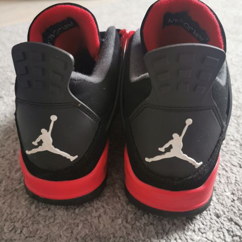 Jordan sko