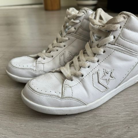 Converse Weapon sneakers (str. 37)