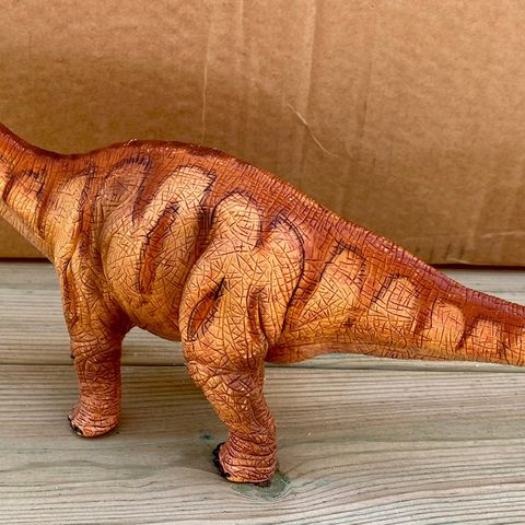 Schleich Apotasaurus dinosaur