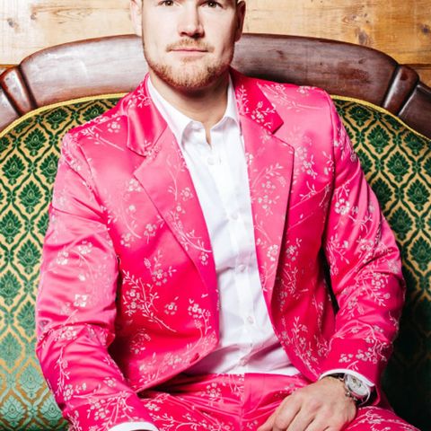 Moods of Norway / rosa jakke / oluf tonning silk suit