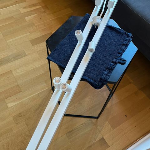 2 stk IKEA skinneer med 5 spotter, BÄVE