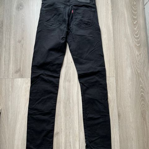 Levi’s 510 - W29 L32