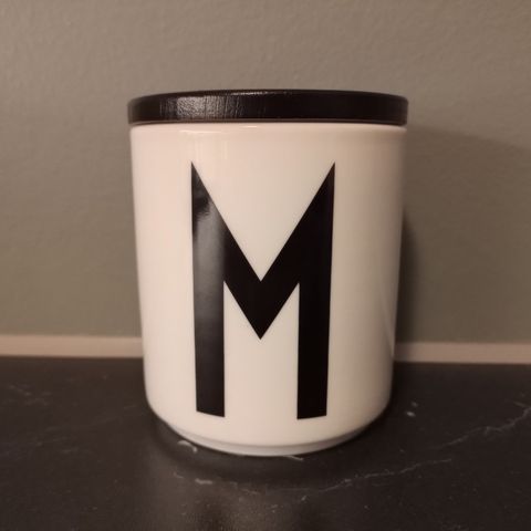 Design lettes kopp M med lokk