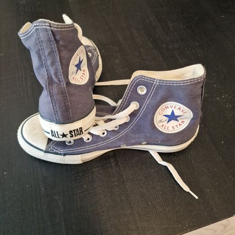 Halvhøy Converse 37