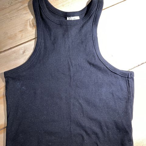 Singlet str.S (divided/h&m) - svart