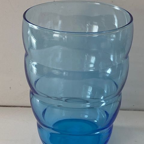 Vintage IKEA blå glass.. Made in France