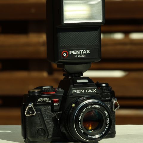 Pentax Program-A 35mm Speilreflekskamera