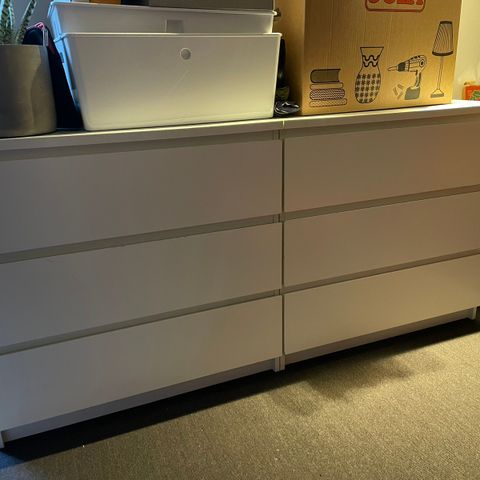 Hvite kommoder IKEA malm