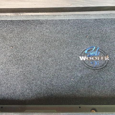 Volvo xc70/v70 Subwoofer