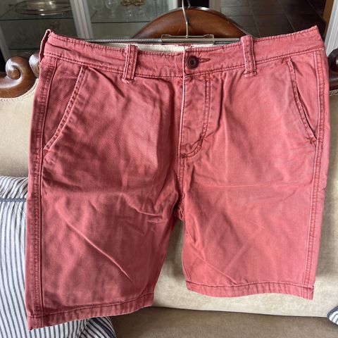 Hollister shorts i 30