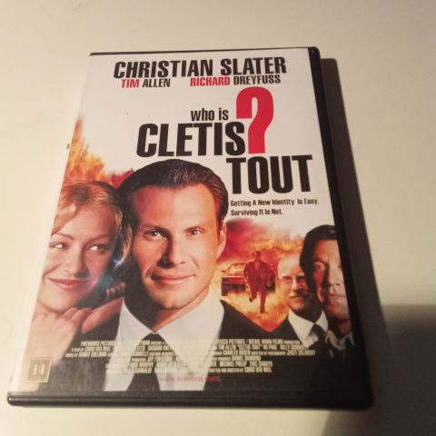 Who is Cletis Tout.        Norsk tekst